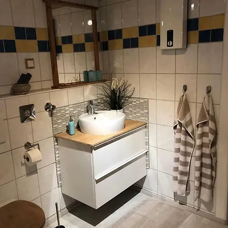 003 Harleshausen Apartment *